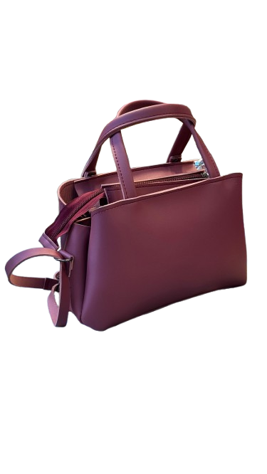 " Balenciaga Quilted Handbag 👜"