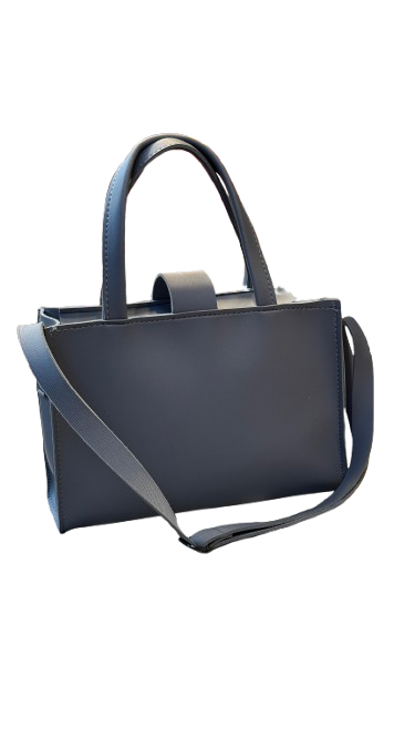 "Gray Gucci Handbag with Gold Accents 👜"