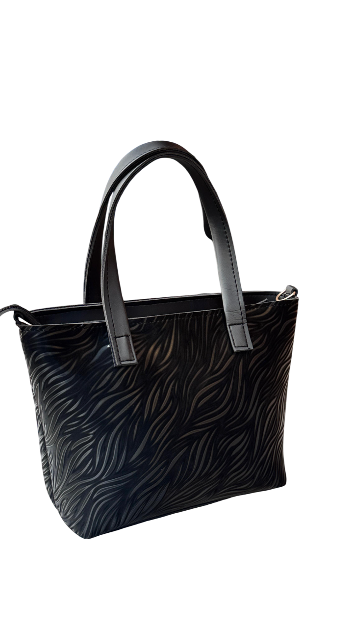 Elegant Black Textured Tote Bag for Women🖤